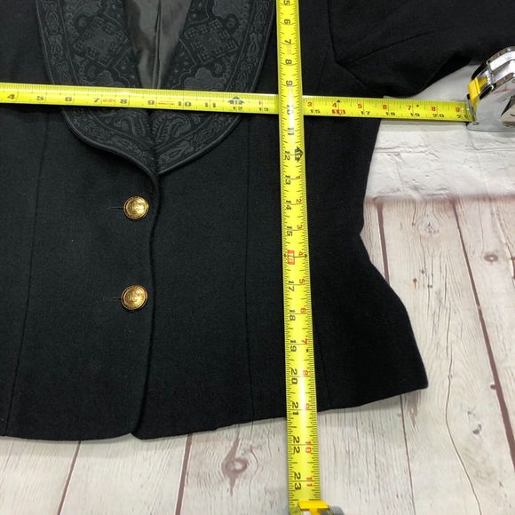 Bogner Women Embroidered 100% Wool Blazer Jacket US Size 6 Black M104 -24 - Picture 4 of 14